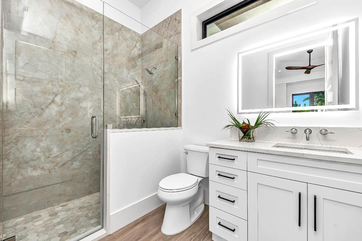 PENNOCK POINT - Residential