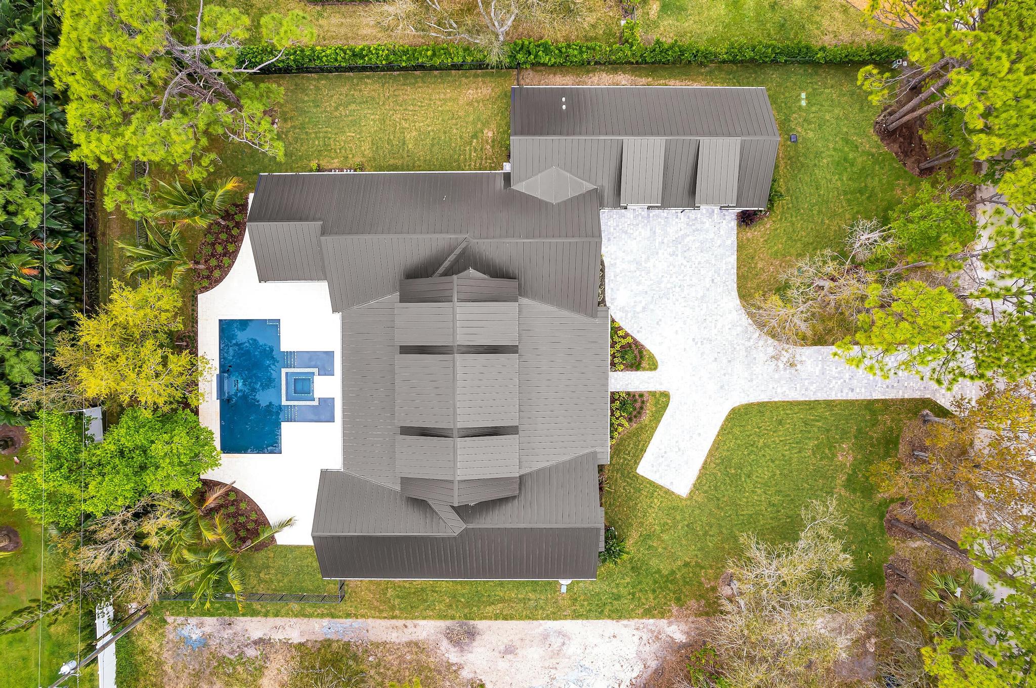 PENNOCK POINT - Residential