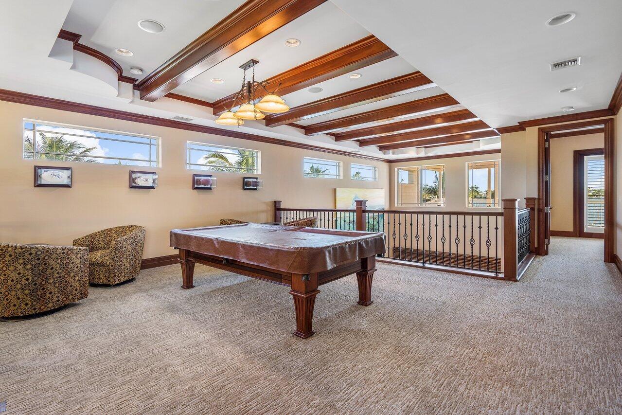 LAKESIDE POINT - Residential