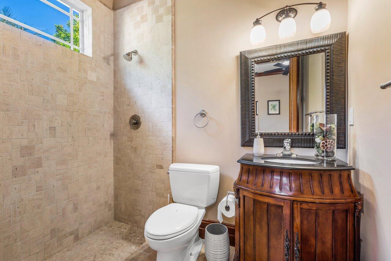 LAKESIDE POINT - Residential