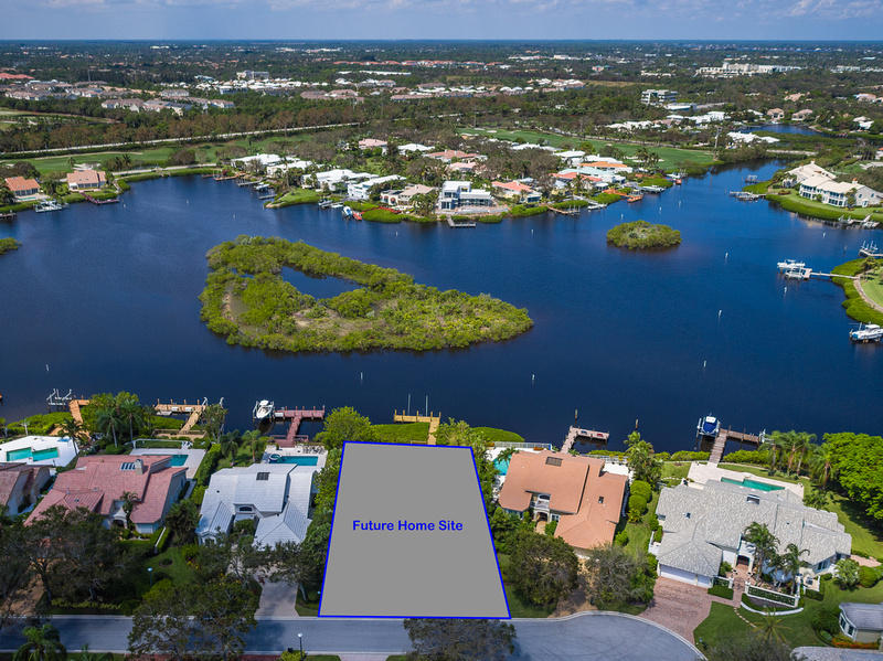 ADMIRALS COVE LOT 200 - Residential