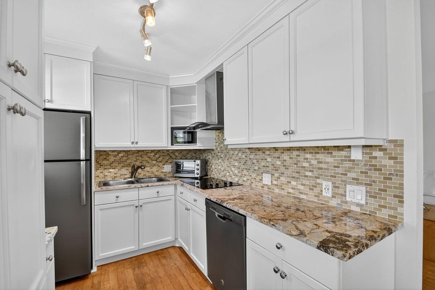 Wonderful Opportunity to Buy This Beautifully Remodeled Furnished 2 Bedroom /1 1/2 Bath Condo with Seller Available to Rent May 2026-Sept 2026 at $2,000 a Month. Wow! Vacation During the Winter and Great  Summer Income. If You are Not Interested in The Extra Income, Just Make an Offer.