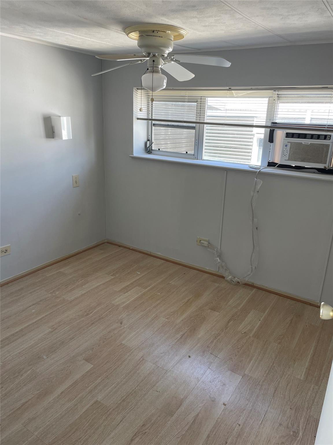 Ravenswood Estates & Mari - Residential