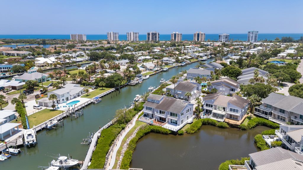 Photo of 2488 Harbour Cove Drive, Fort Pierce, FL 34949 (MLS # B26043824)