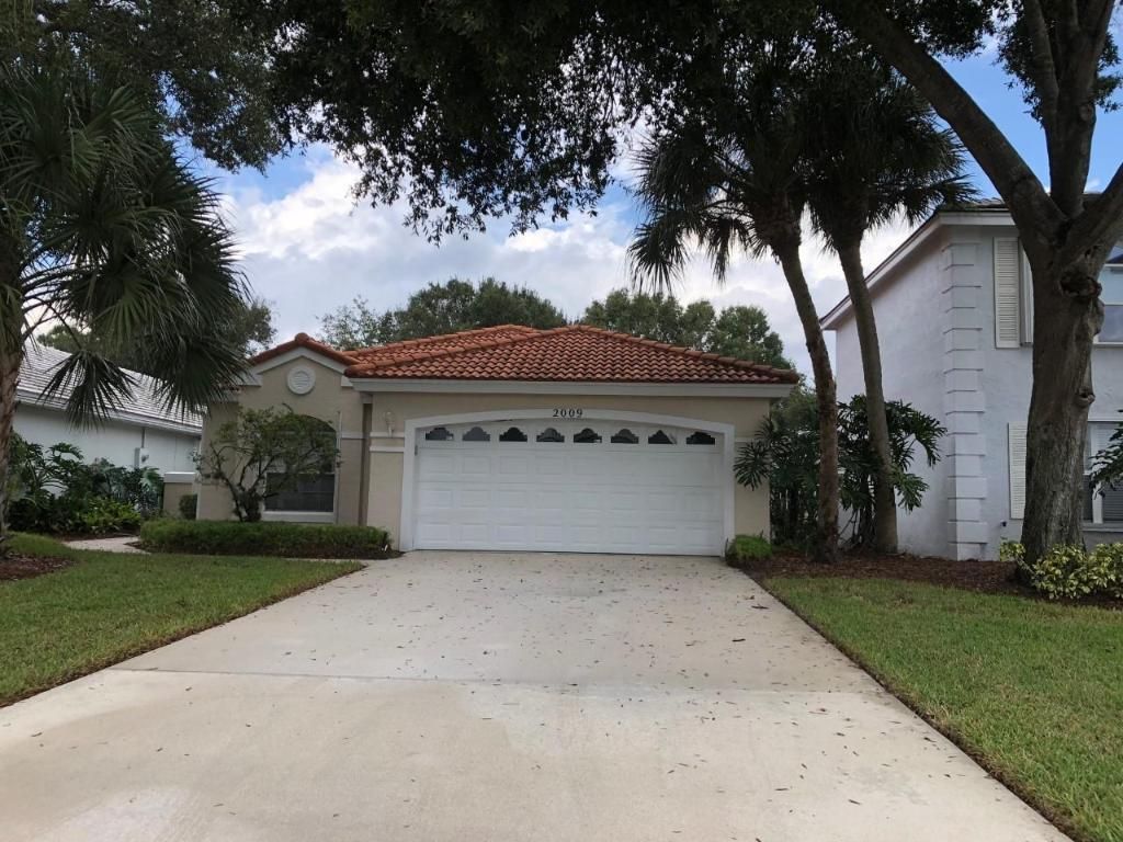 Photo of 2009 SW Olympic Club Terrace, Palm City, FL 34990 (MLS # R10980565)