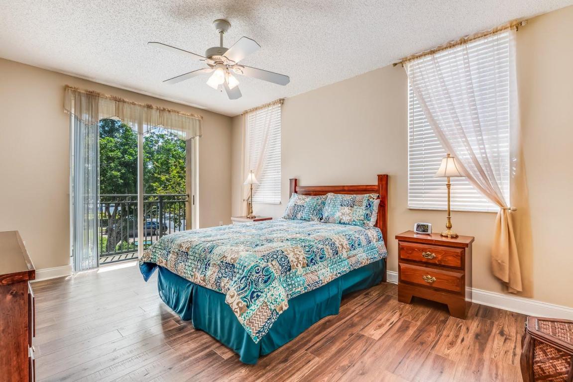 ST ANDREWS AT POLO CLUB CONDO - Residential Lease