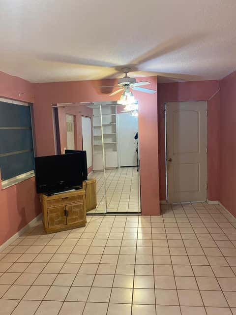 Property photo of 612 Minnesota Street, Lantana, FL 33462