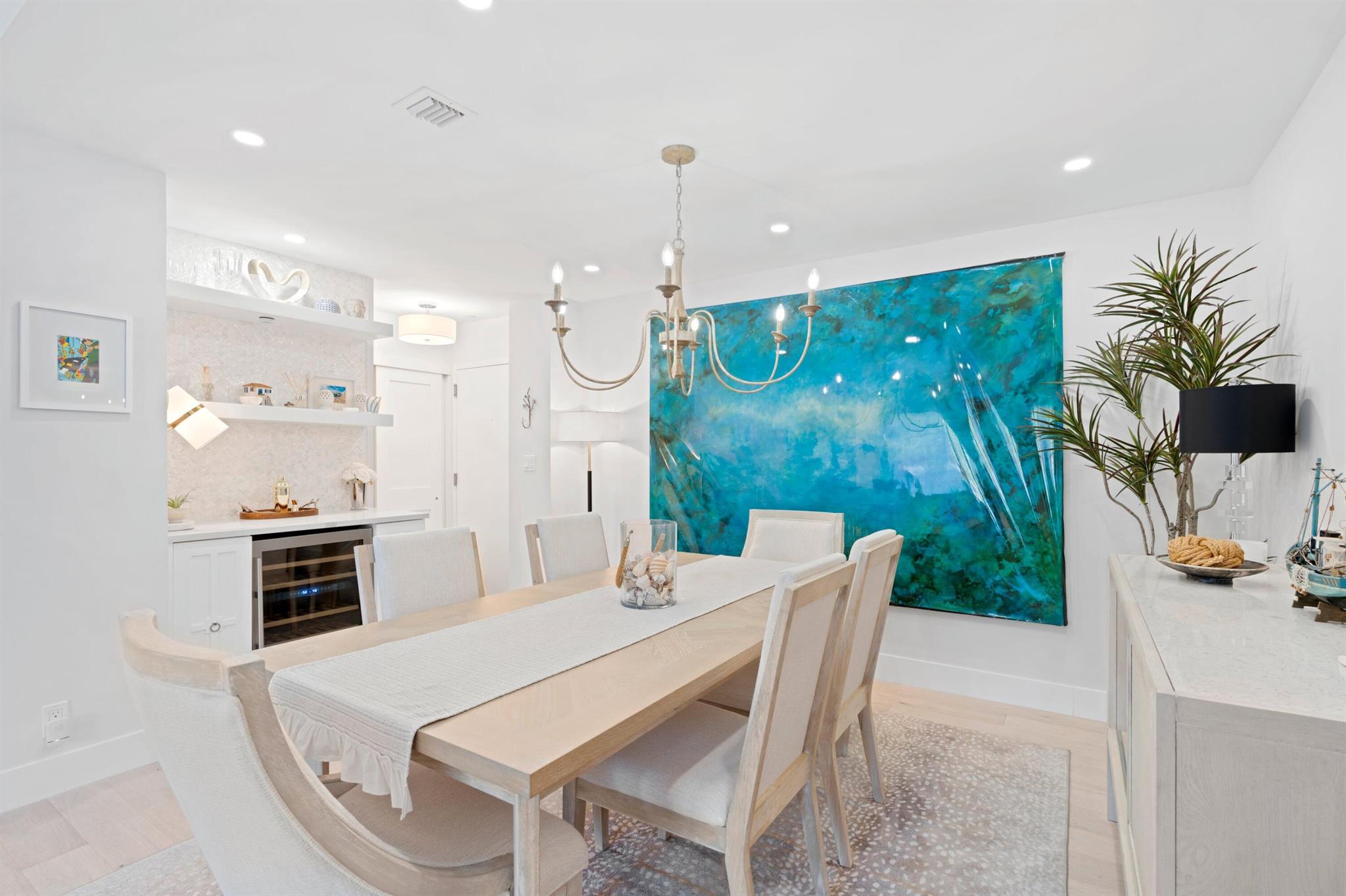 RAPALLO SOUTH COND - Residential