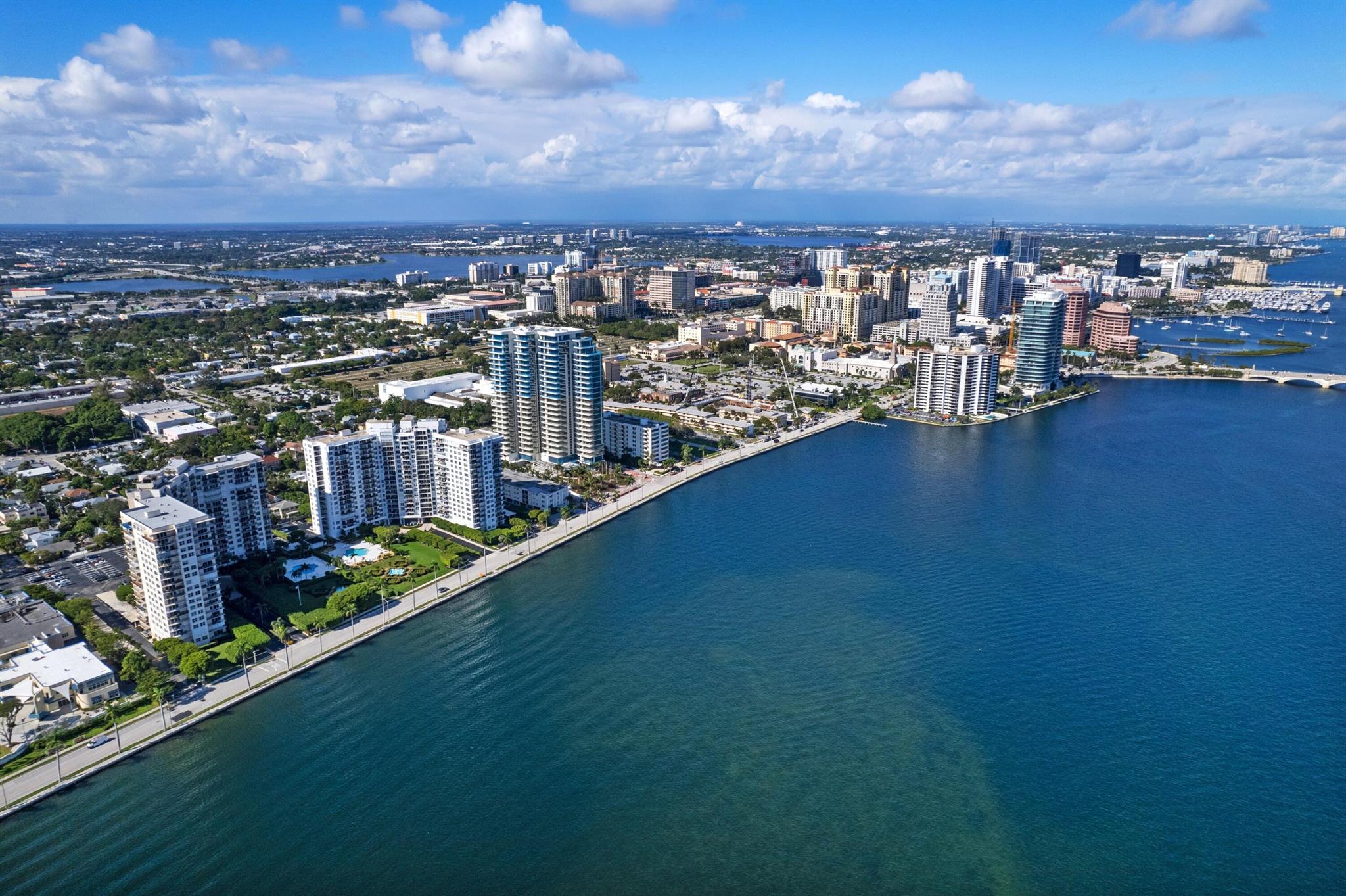 RAPALLO SOUTH COND - Residential