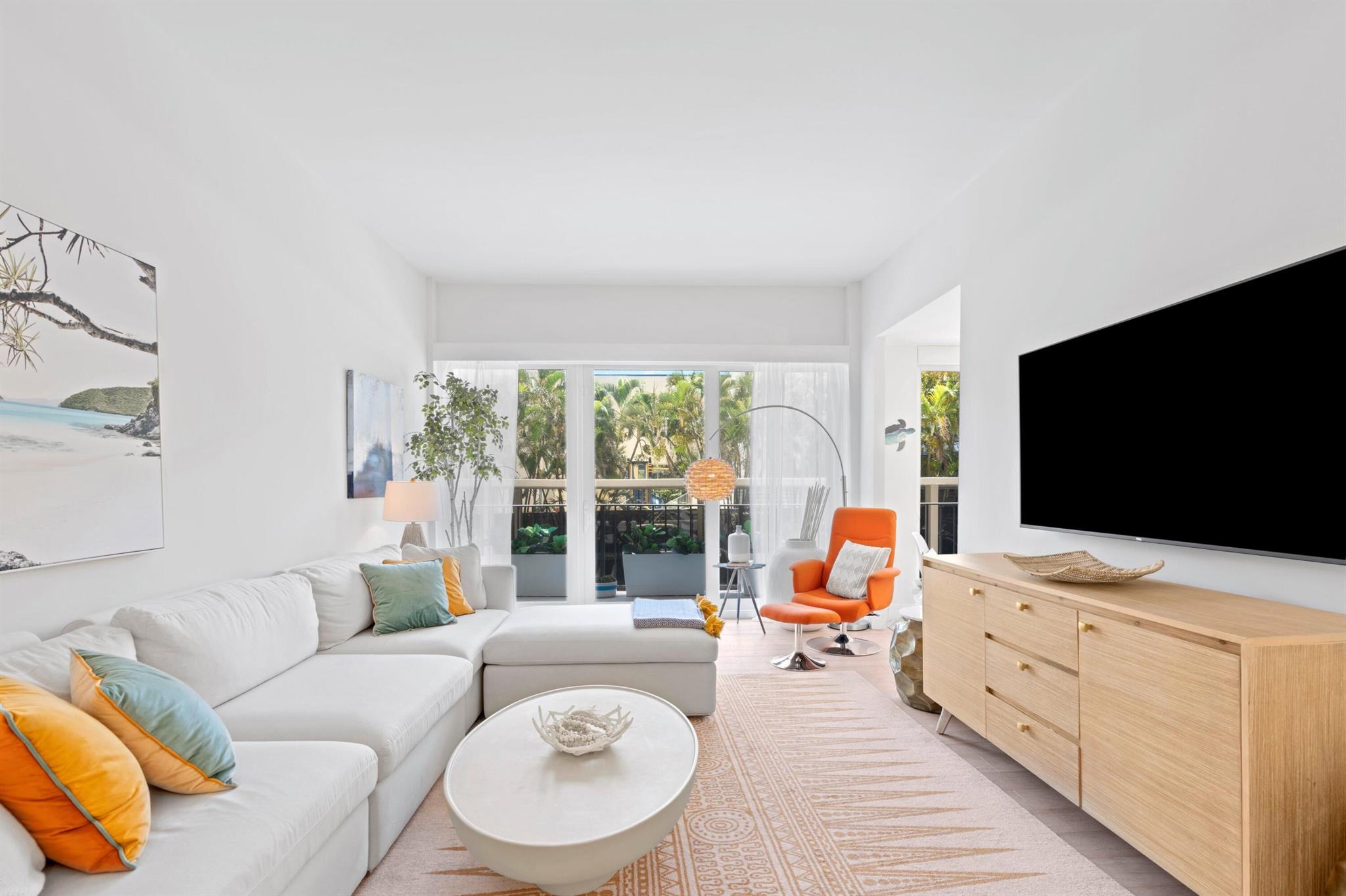 RAPALLO SOUTH COND - Residential