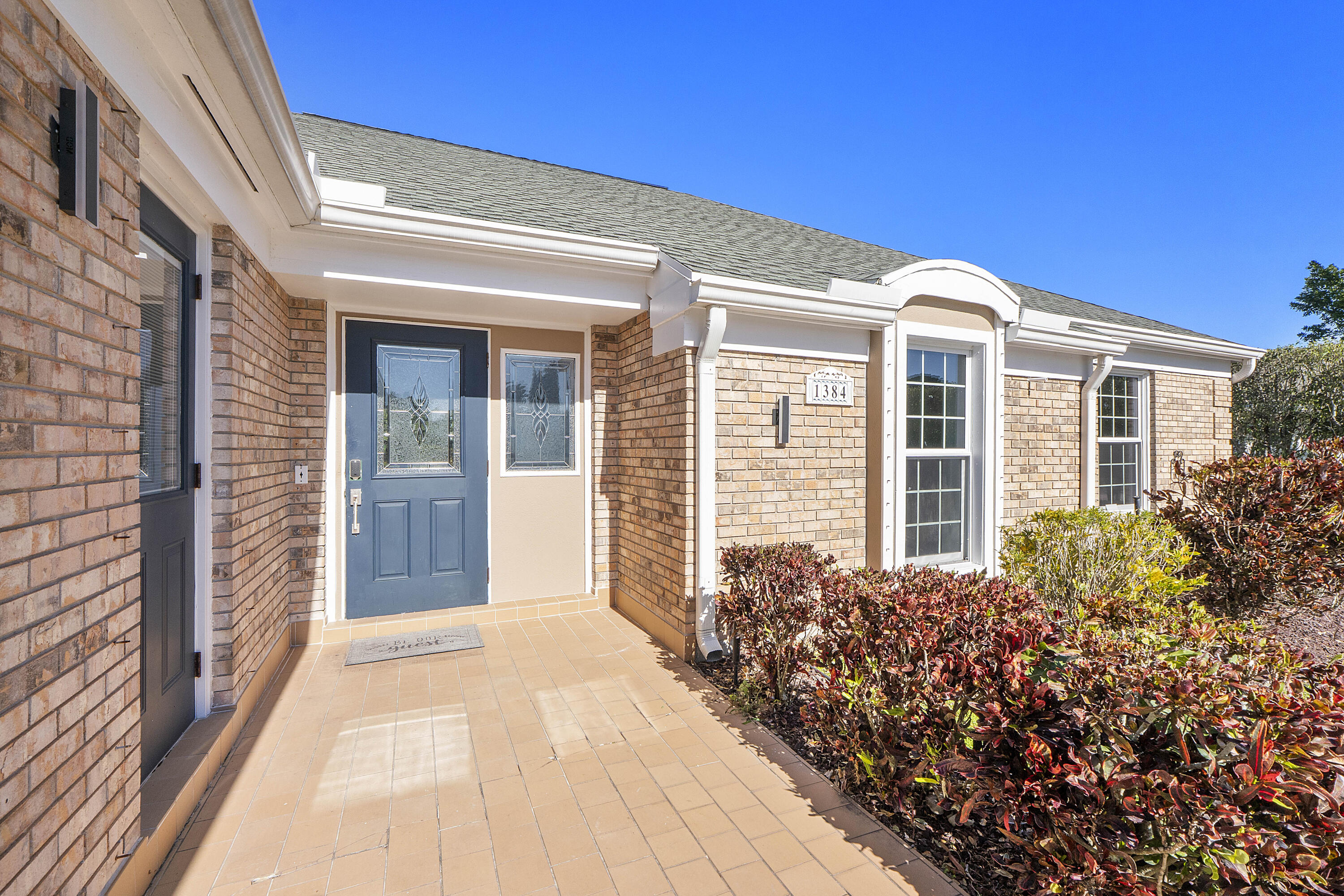 1384 Northampton Terrace