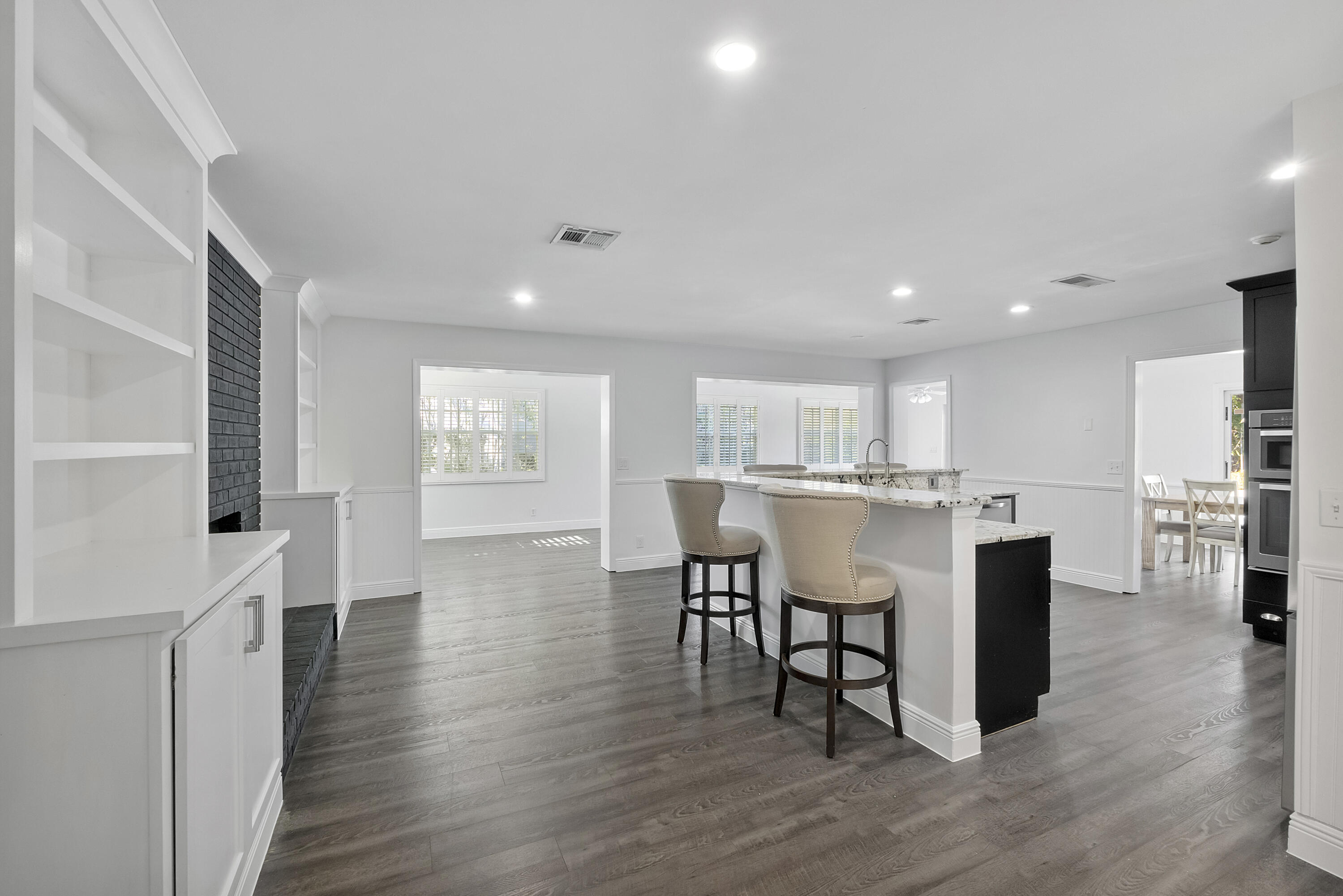 SOUTH SHORE 3 OF WELLINGTON - Residential