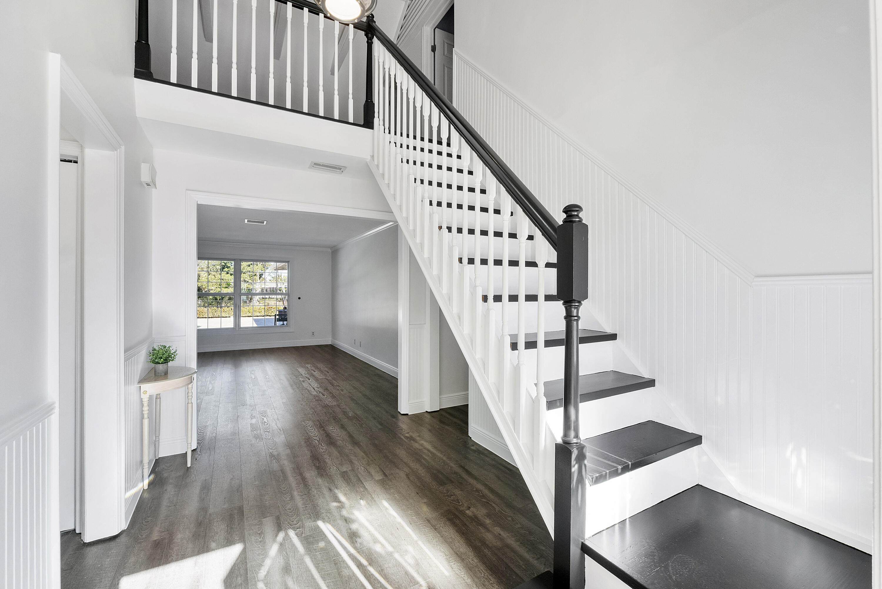 1384 Northampton Terrace