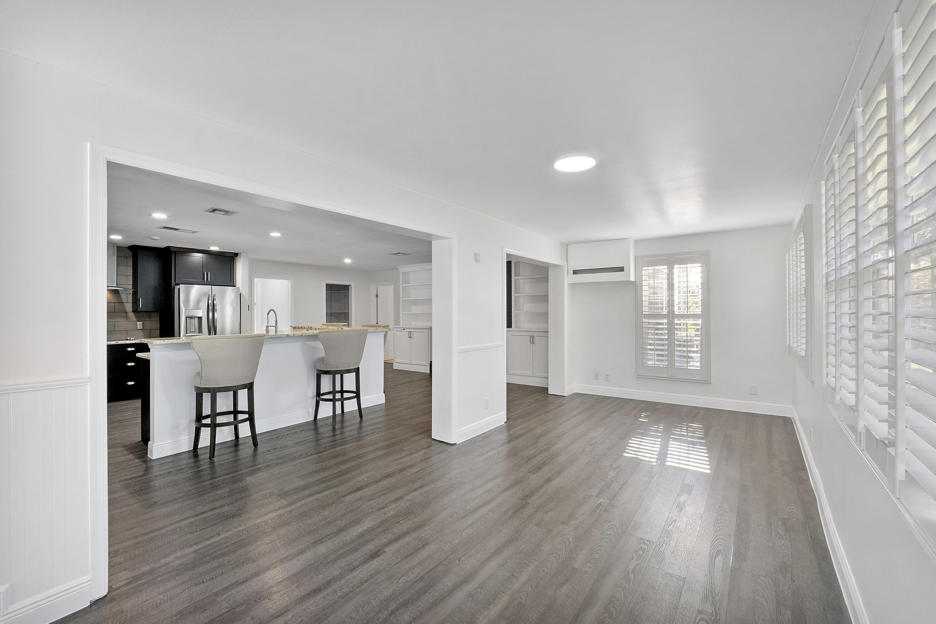 SOUTH SHORE 3 OF WELLINGTON - Residential