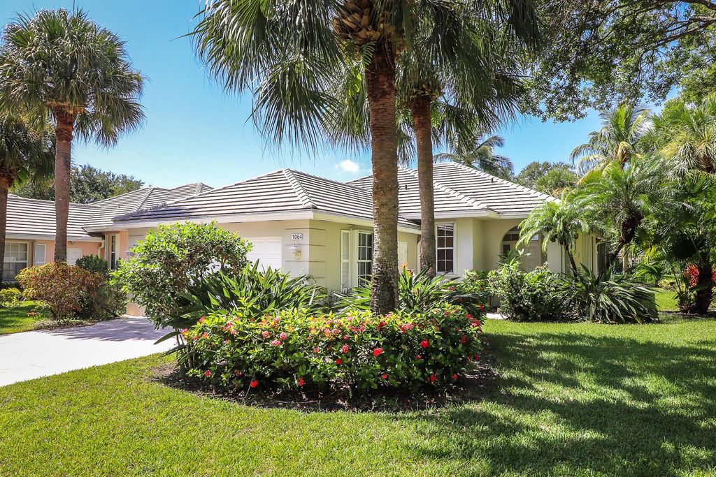 Photo of 1064 Bedford Avenue, Palm Beach Gardens, FL 33403 (MLS # R11005317)