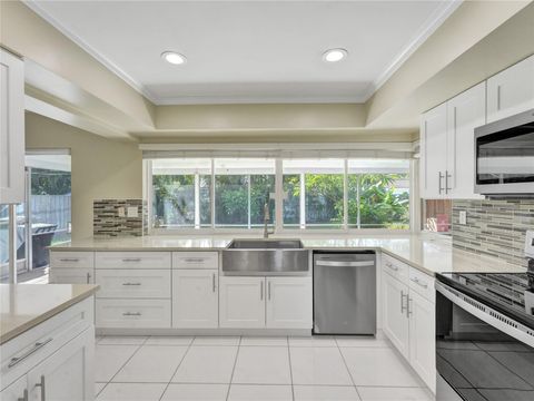 Single Family Residence in Fort Lauderdale FL 5860 21st Dr 1.jpg