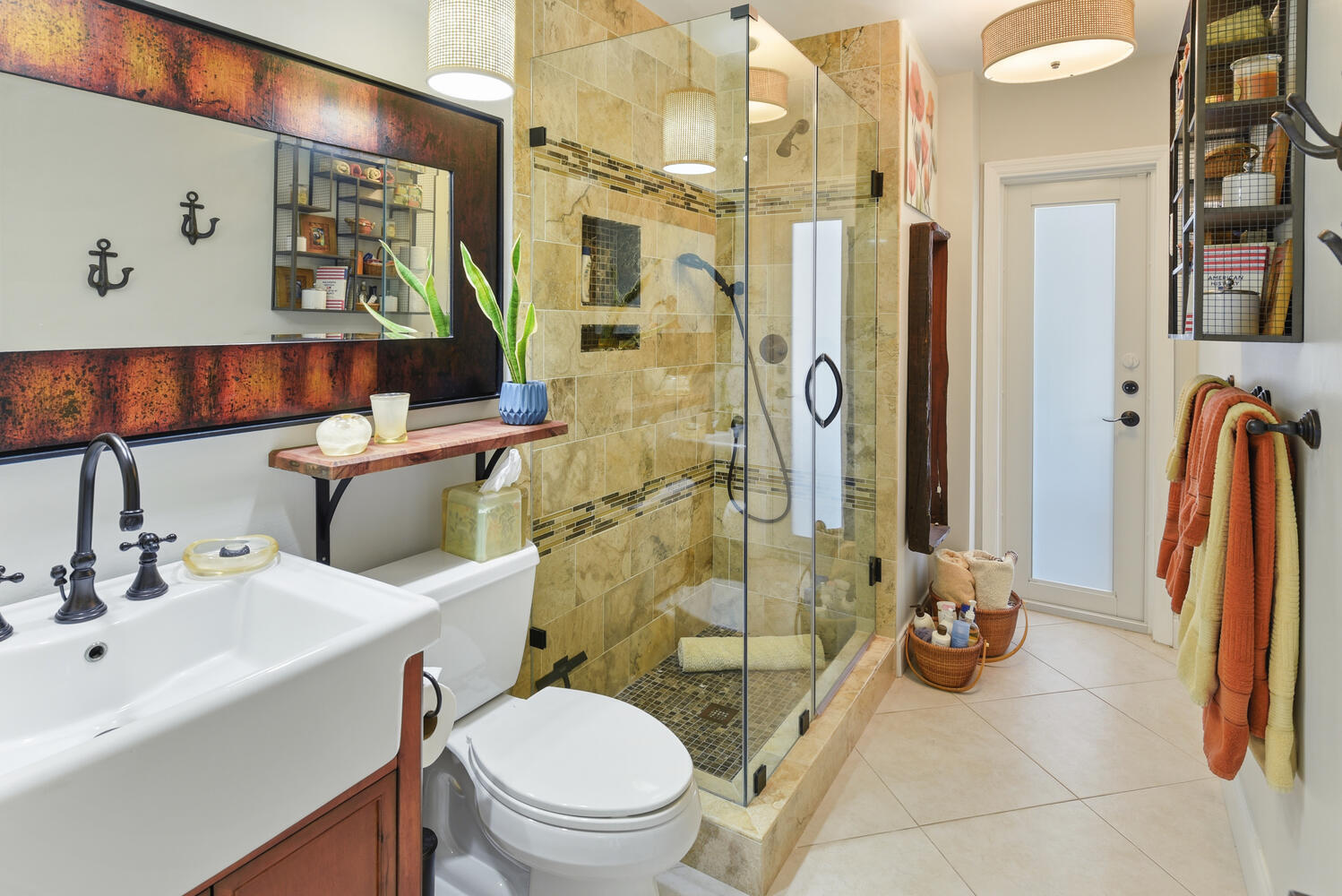 CORAL SPRINGS LAKES - Residential