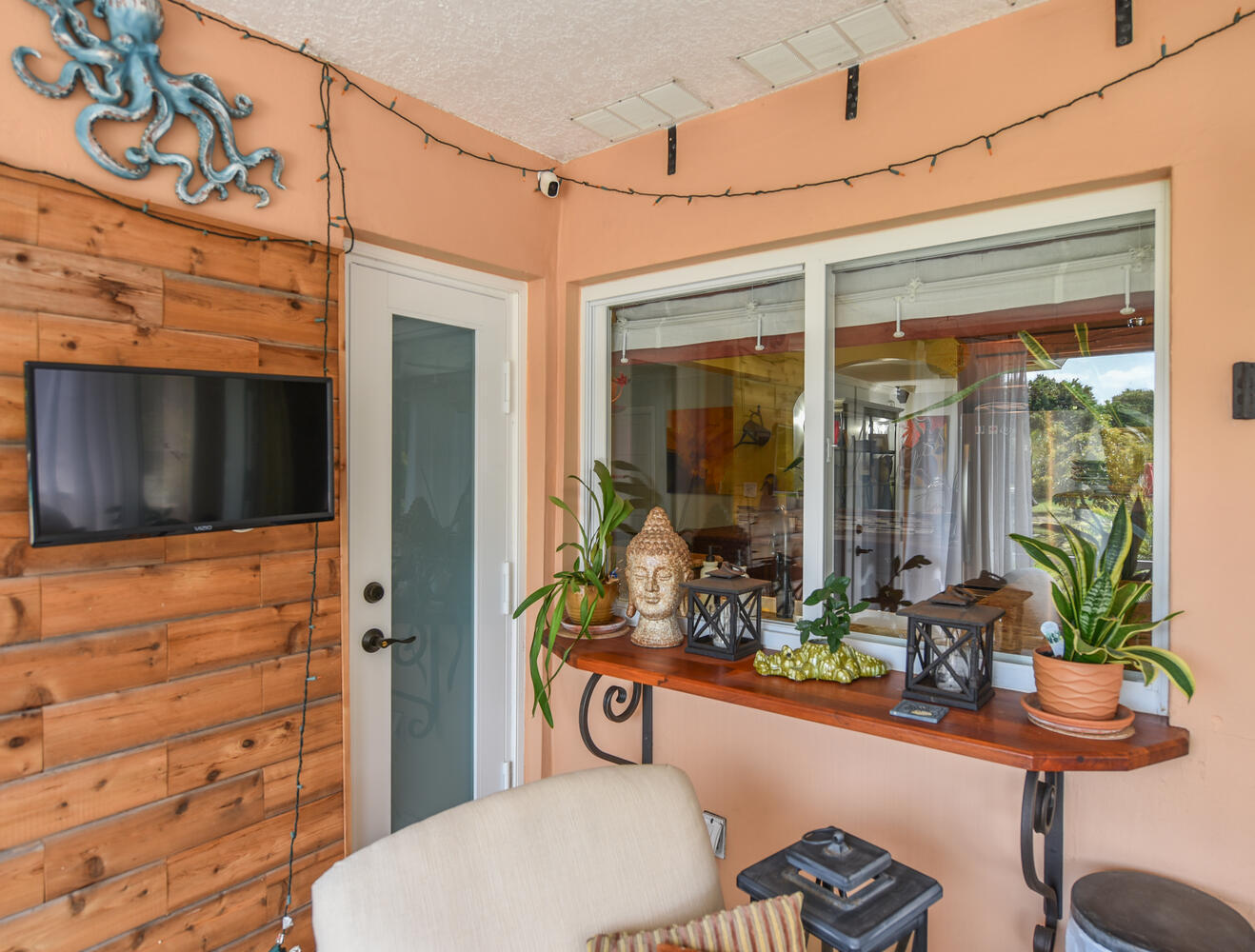 CORAL SPRINGS LAKES - Residential