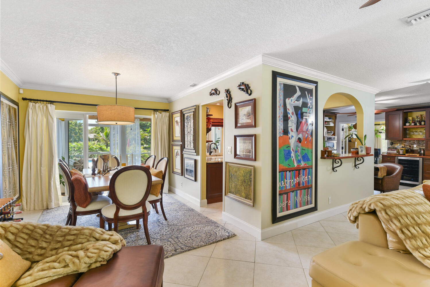 CORAL SPRINGS LAKES - Residential