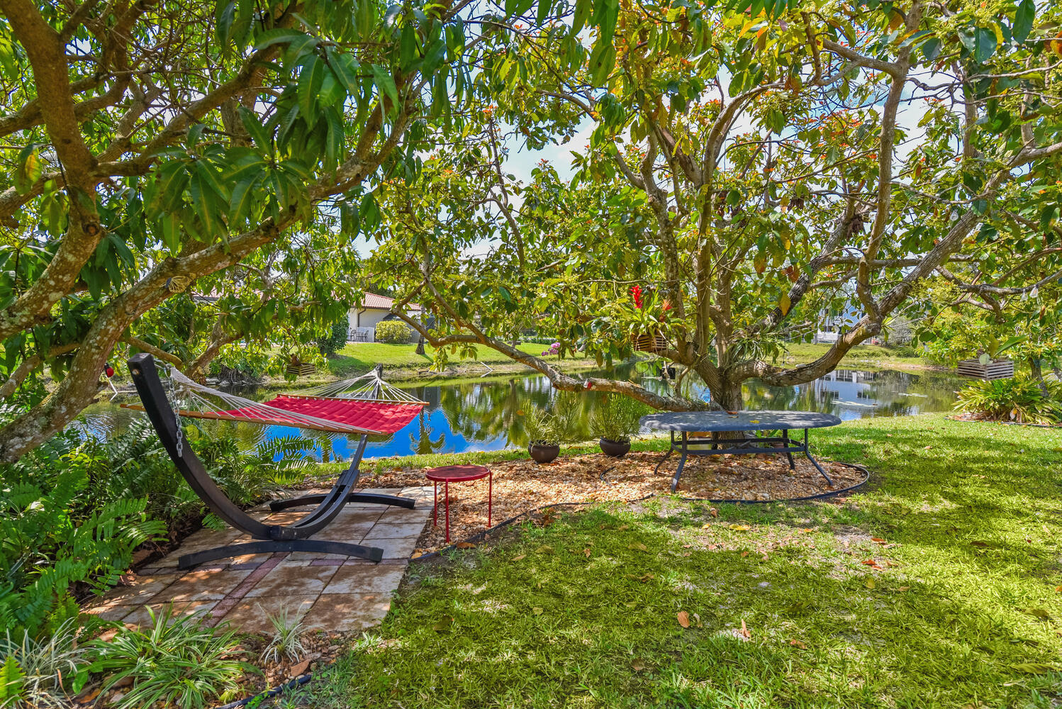 CORAL SPRINGS LAKES - Residential