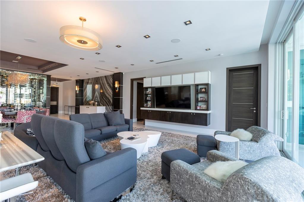 Dolphin Isles - Residential