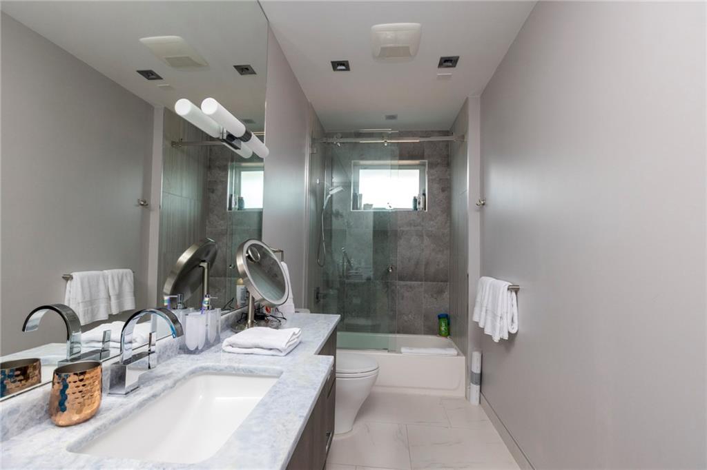 Dolphin Isles - Residential