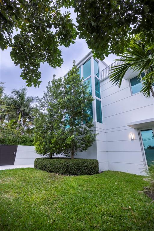 Dolphin Isles - Residential