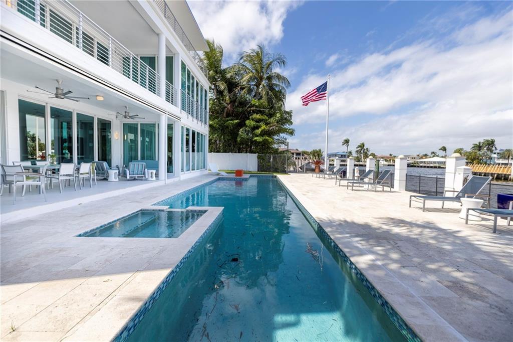 Dolphin Isles - Residential