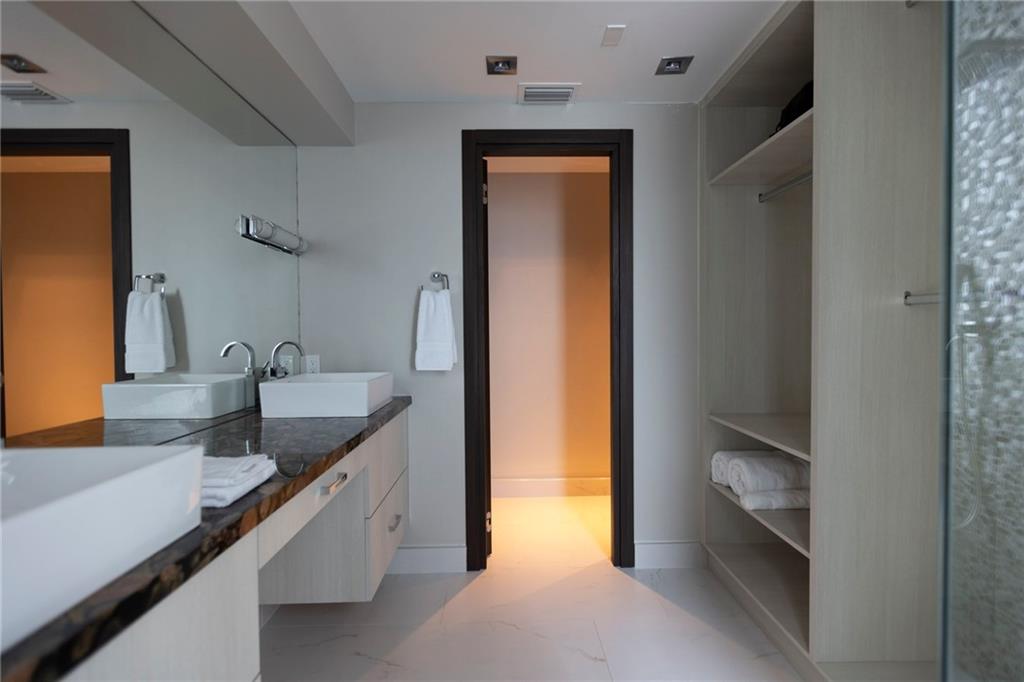 Dolphin Isles - Residential