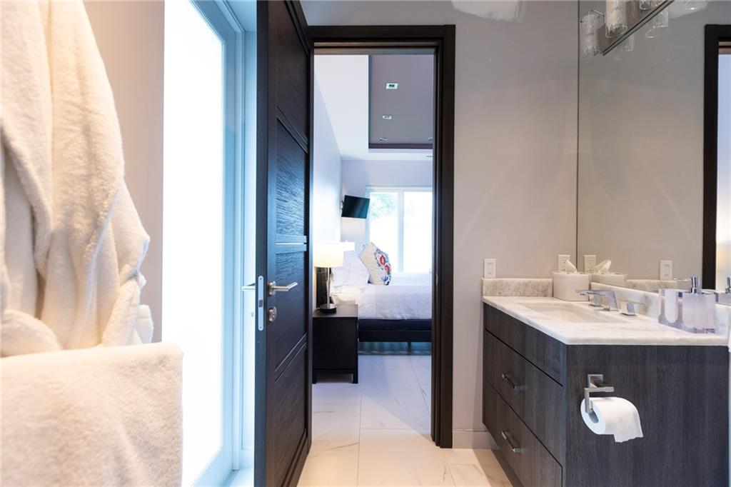 Dolphin Isles - Residential