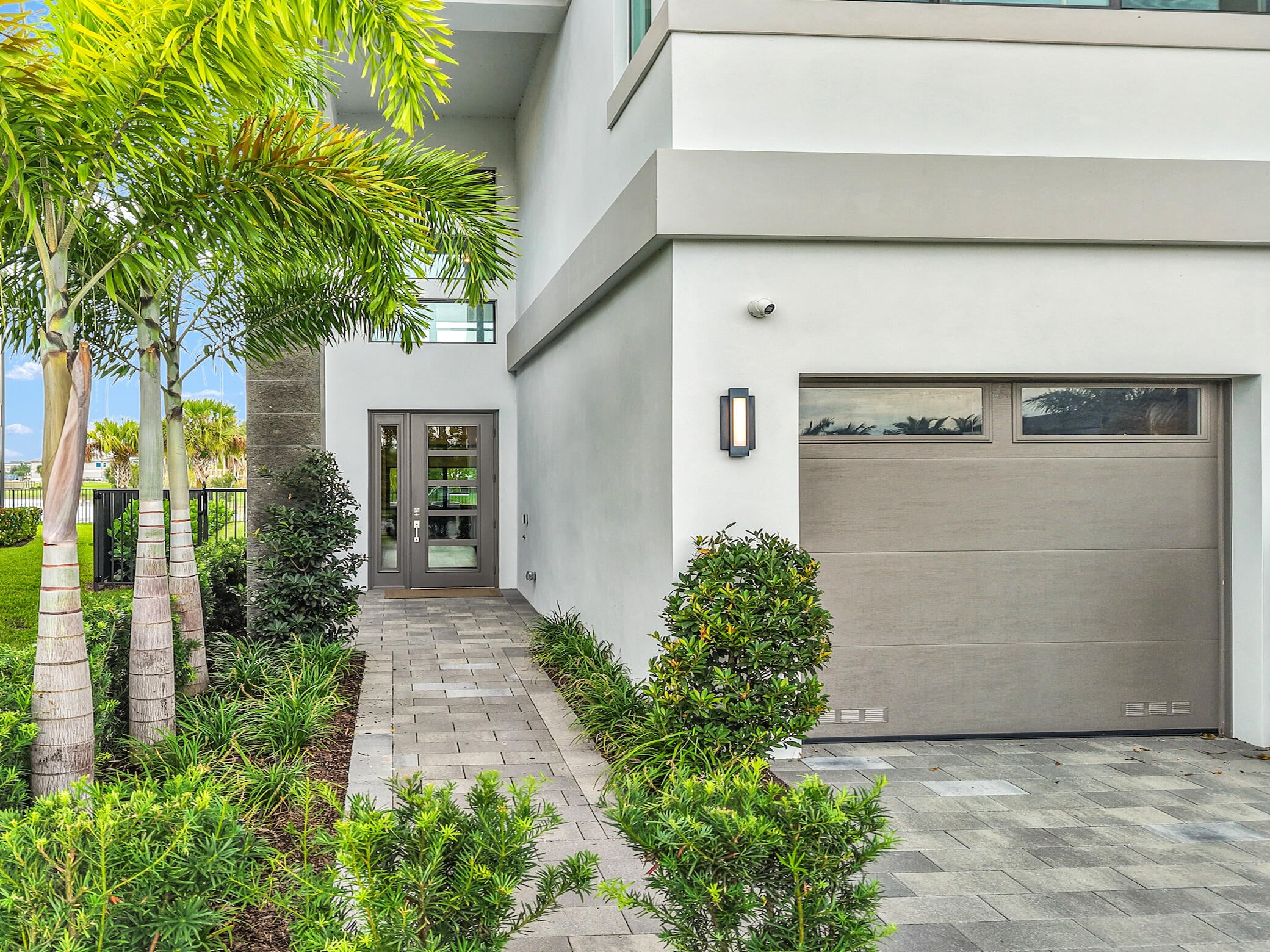 13146 FLORIDA CRANE Drive