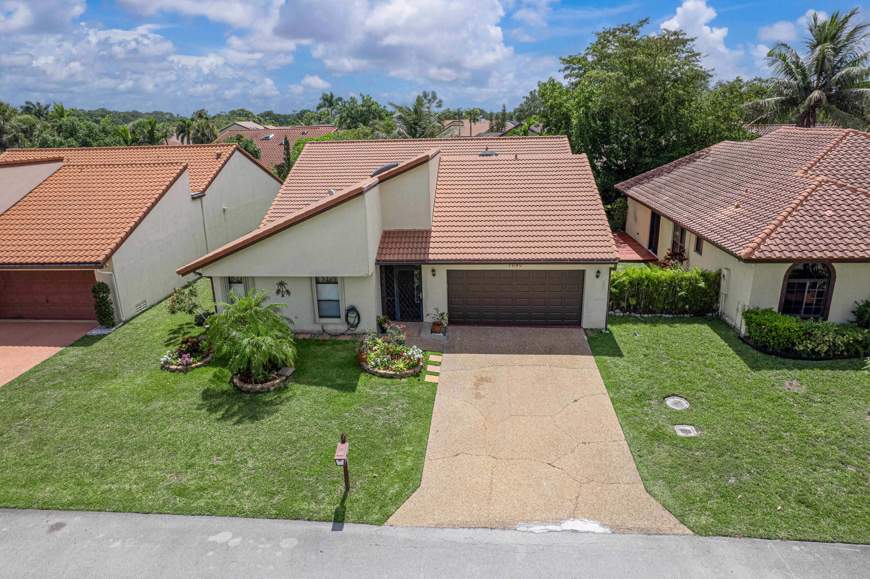 WOODMONT TRACT 71 - Residential