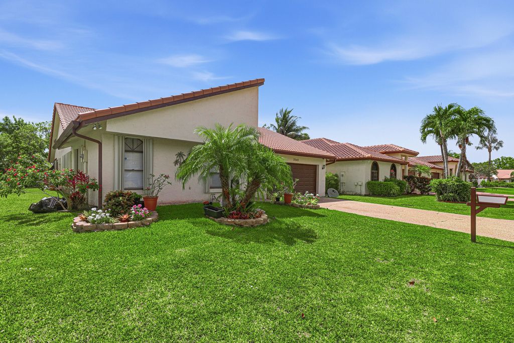 Photo of 7040 Golf Pointe Circle, Tamarac, FL 33321 (MLS # B26031993)