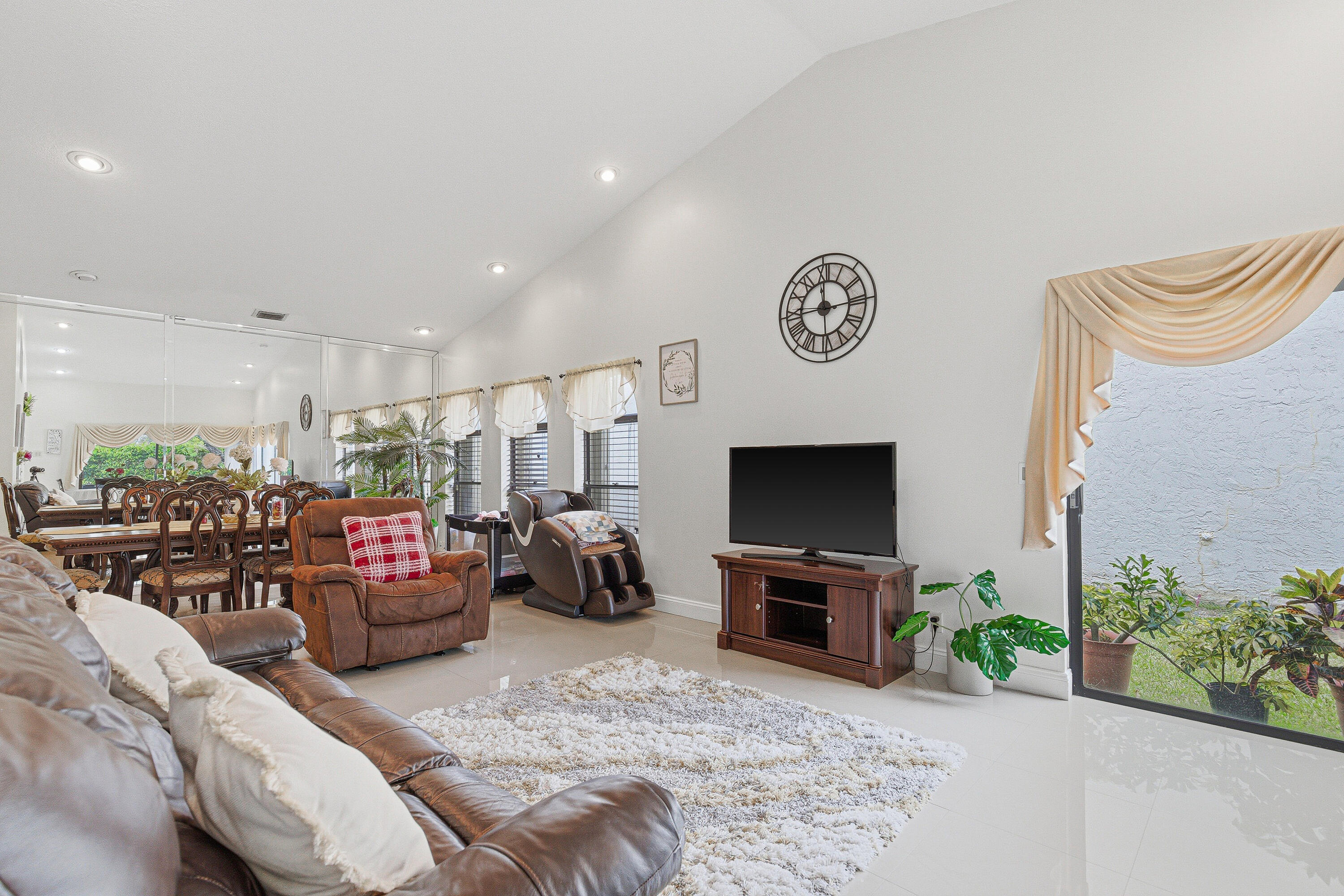 WOODMONT TRACT 71 - Residential