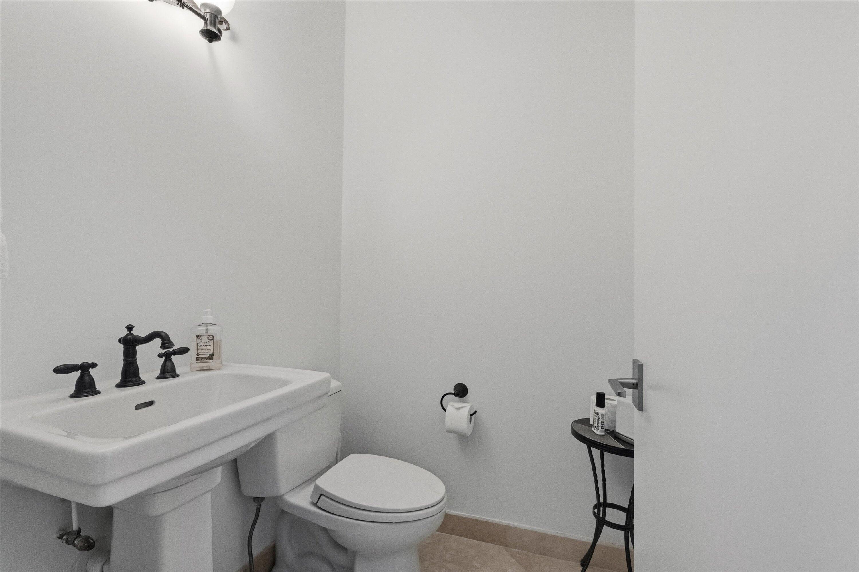 WELLINGTON AERO CLUB OF THE LANDINGS AT WELLINGTON - Residential