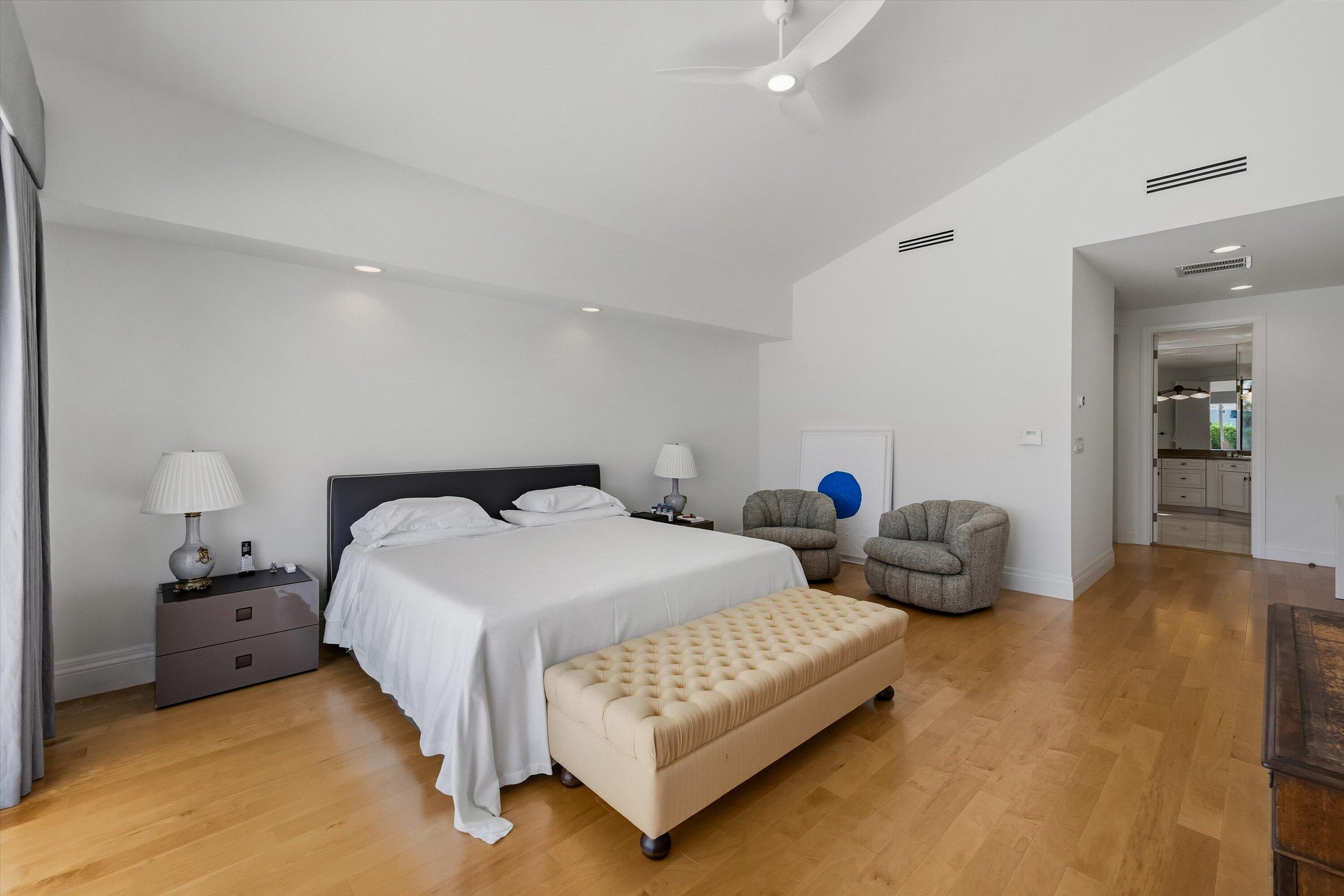 WELLINGTON AERO CLUB OF THE LANDINGS AT WELLINGTON - Residential