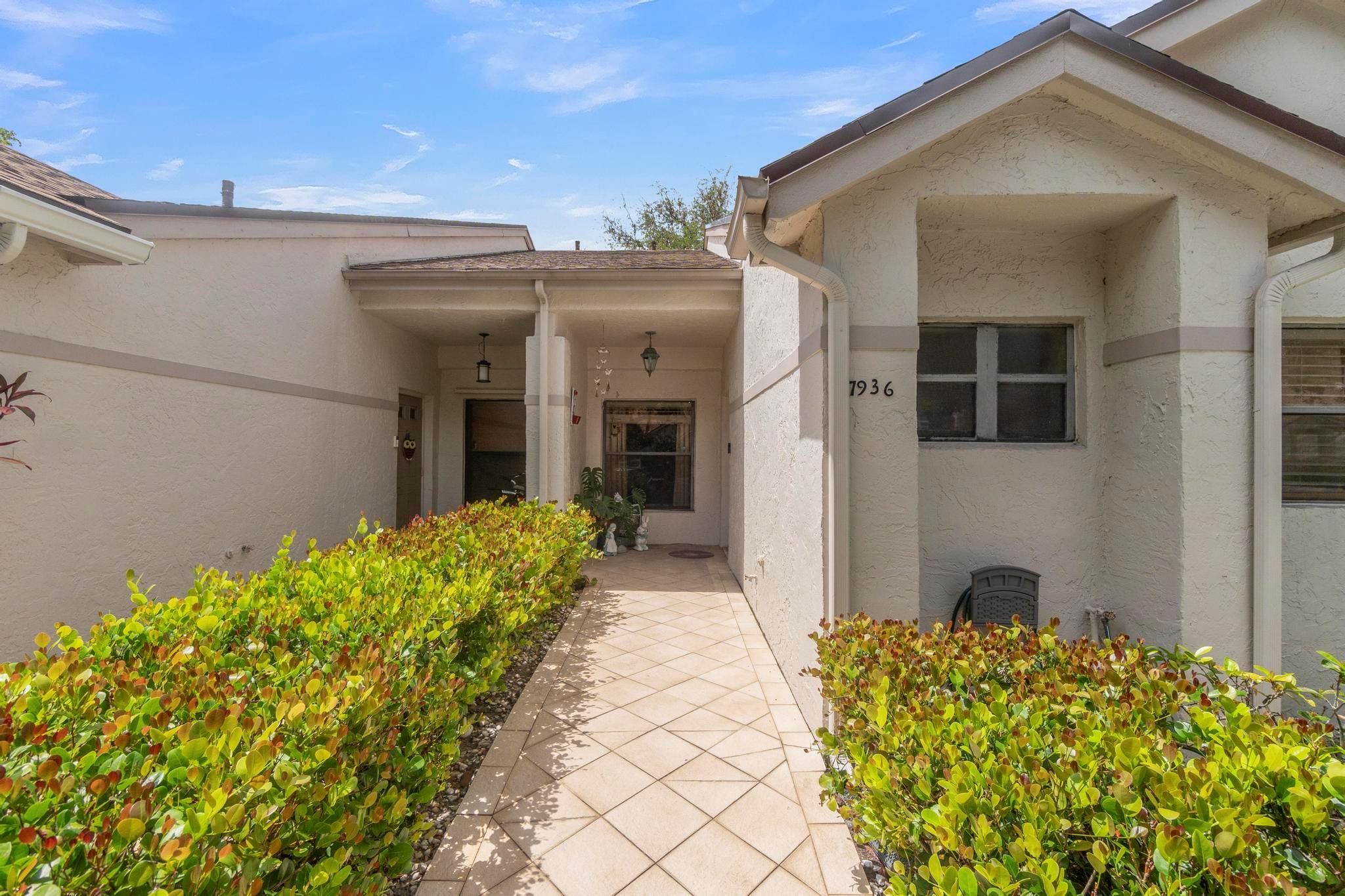 7936 NW 10 Court