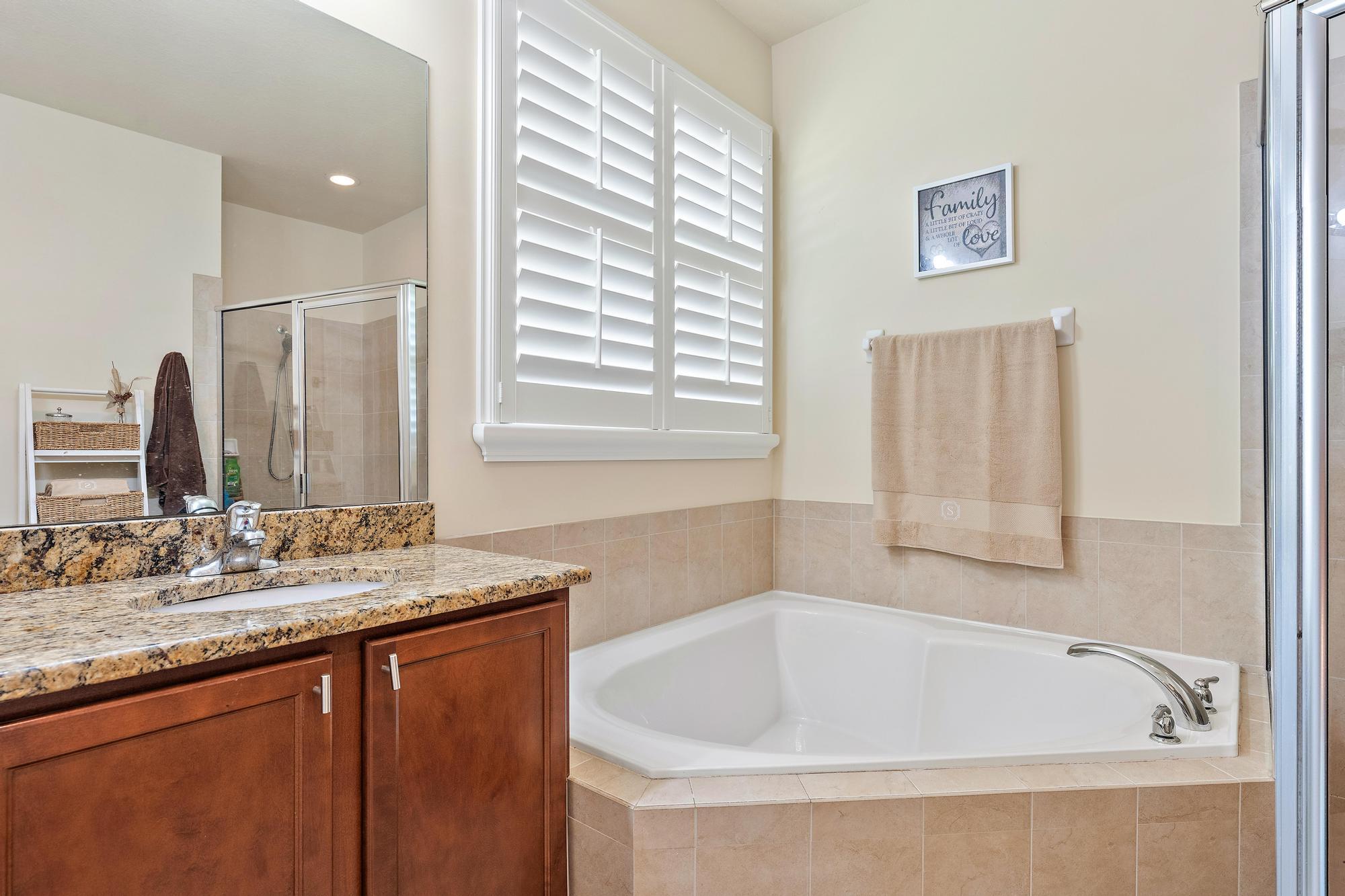 LOXAHATCHEE RESERVE NORTH - Residential