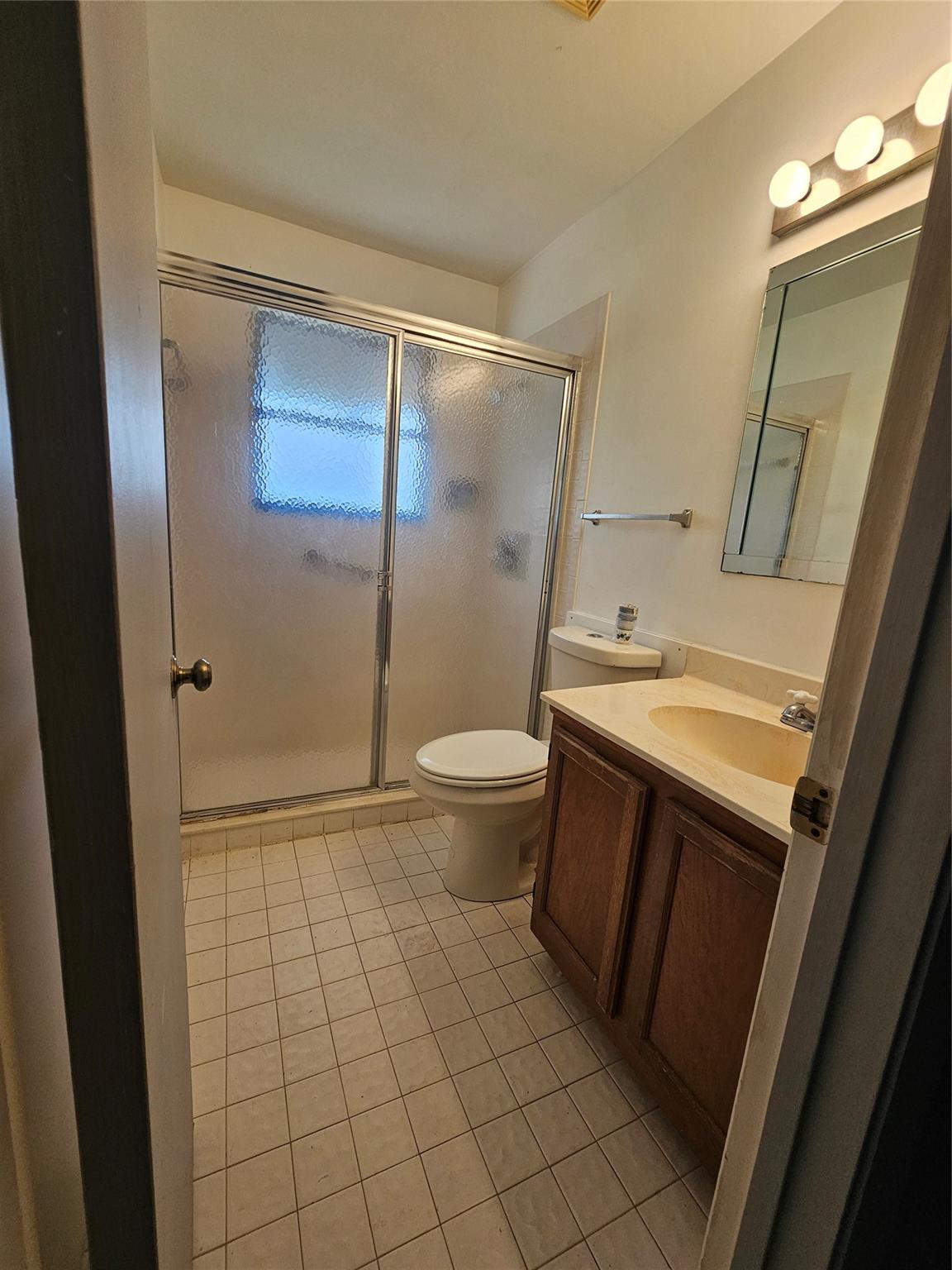 Strathmore Gate West Unit - Residential Lease