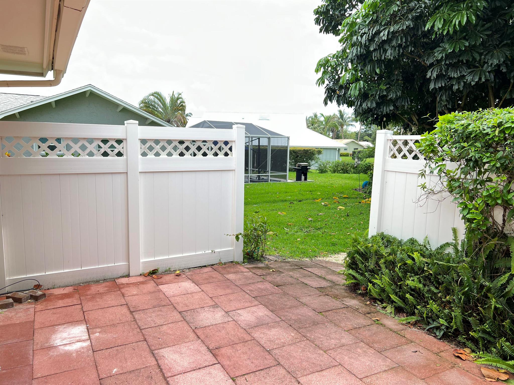 SOUNDINGS PLAT OF THE AND REPLAT OF BLOCK 6 & 7 - Residential Lease