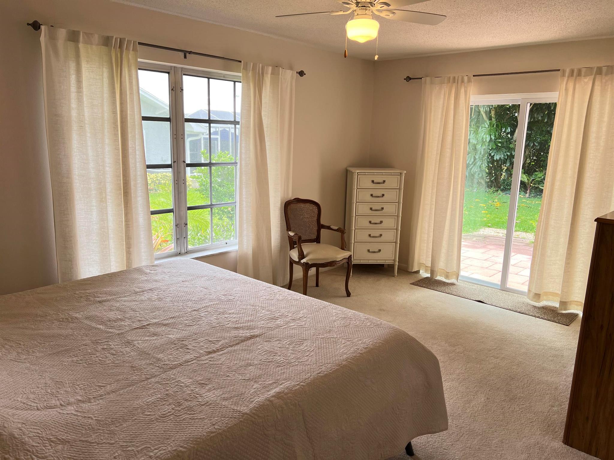 SOUNDINGS PLAT OF THE AND REPLAT OF BLOCK 6 & 7 - Residential Lease