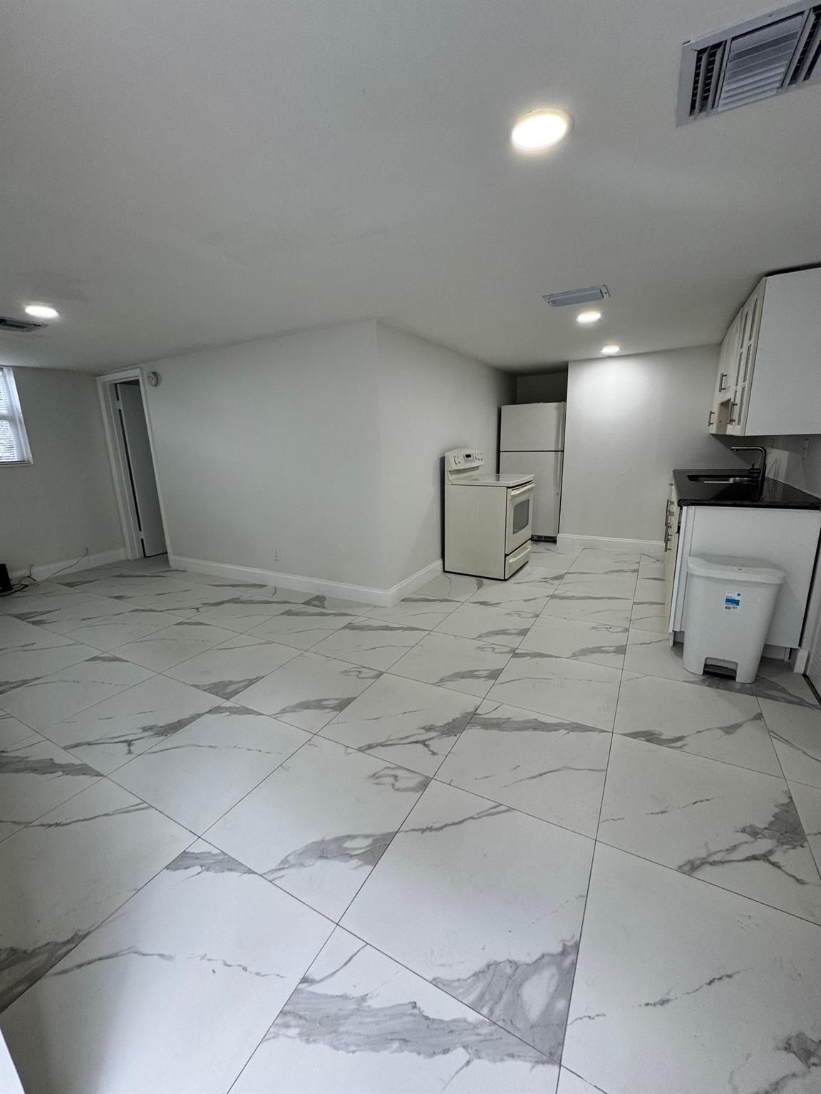 Greenacres 02 - Residential Lease