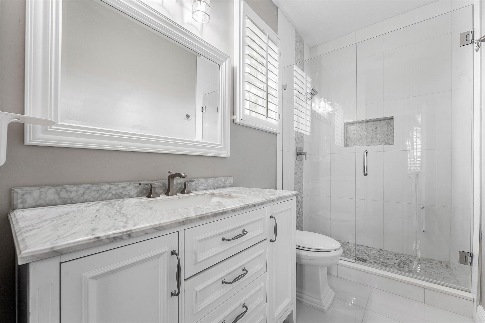 PALMS AT ATLANTIS - Residential Lease