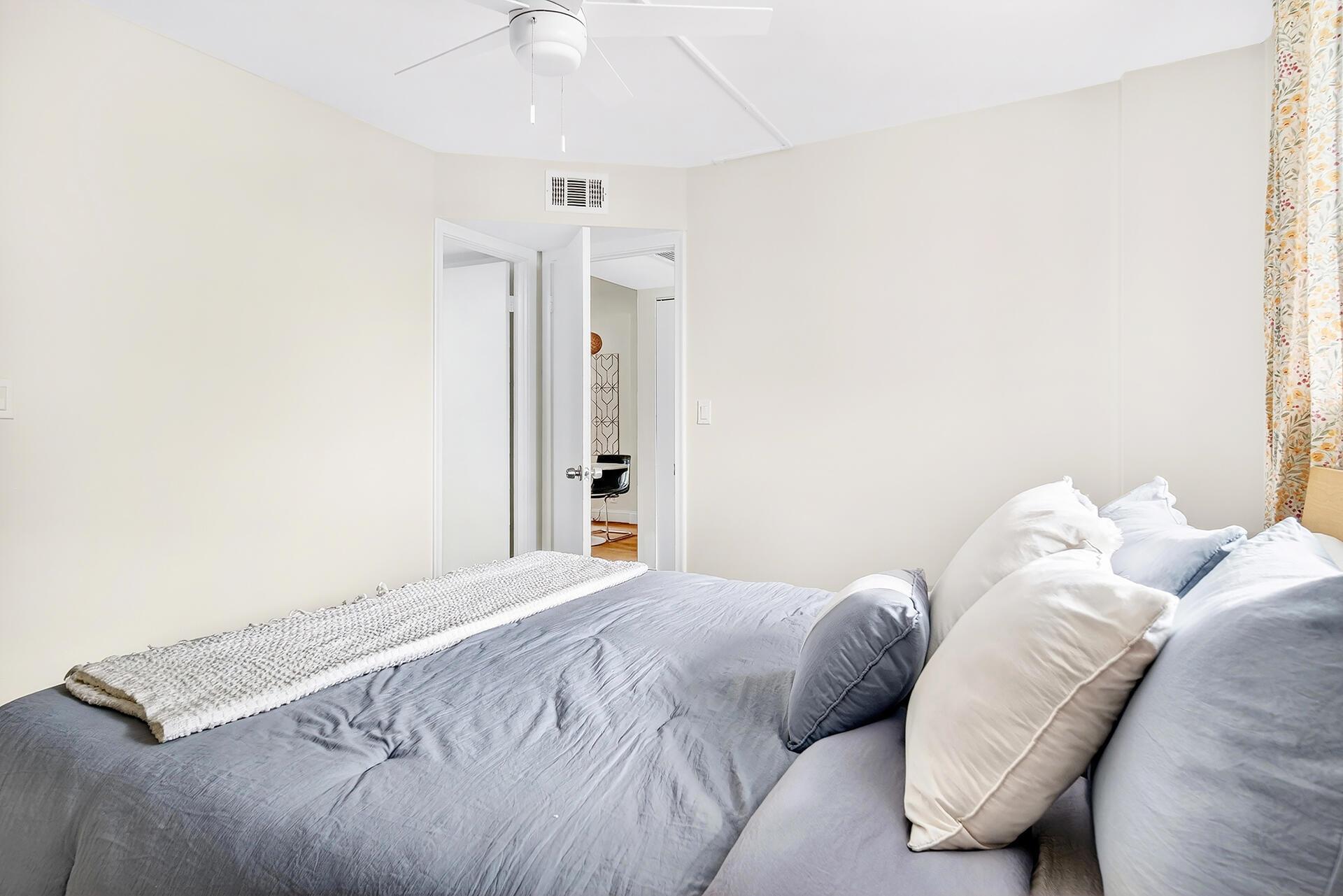 ROYAL PARK CONDO - Residential