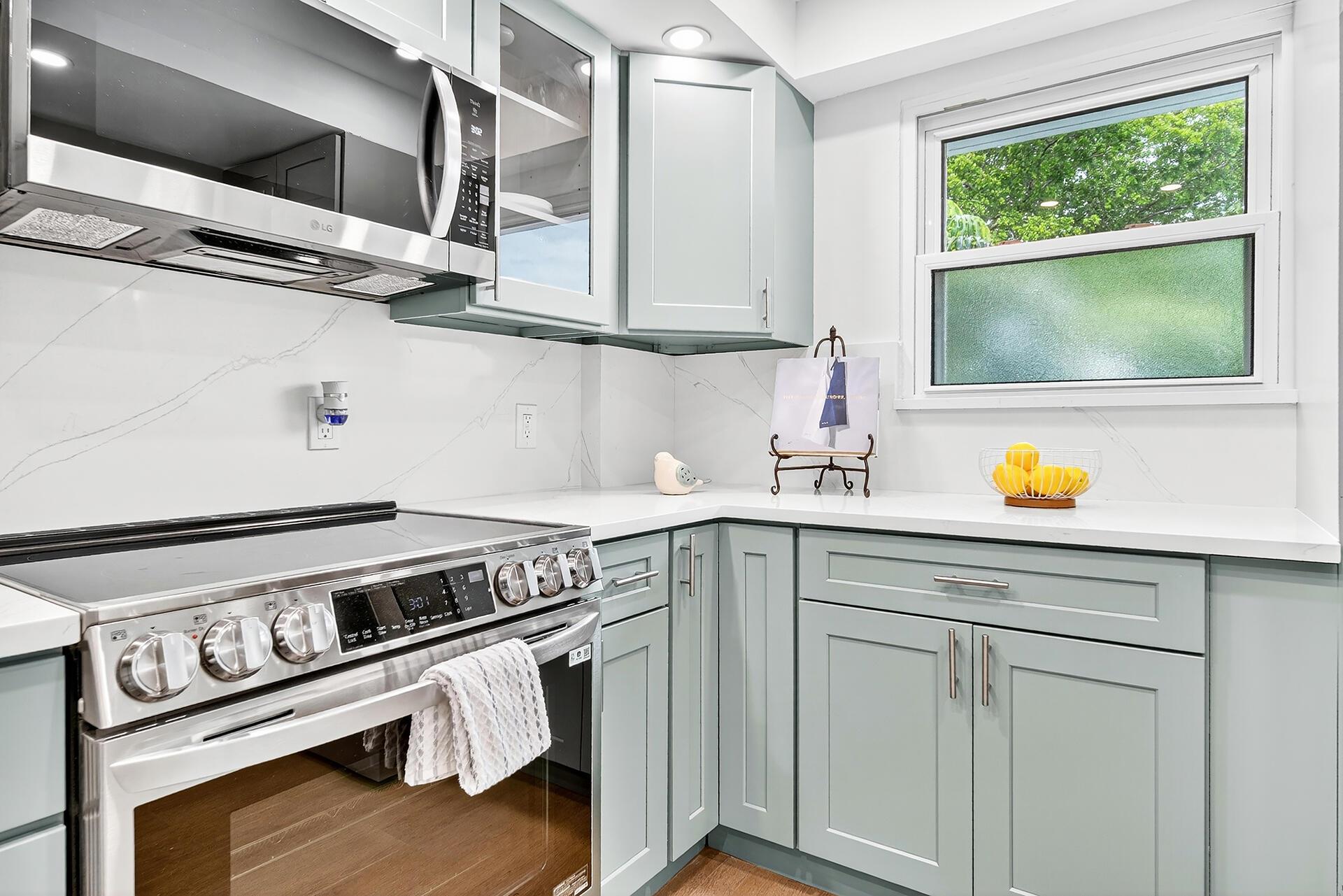 ROYAL PARK CONDO - Residential