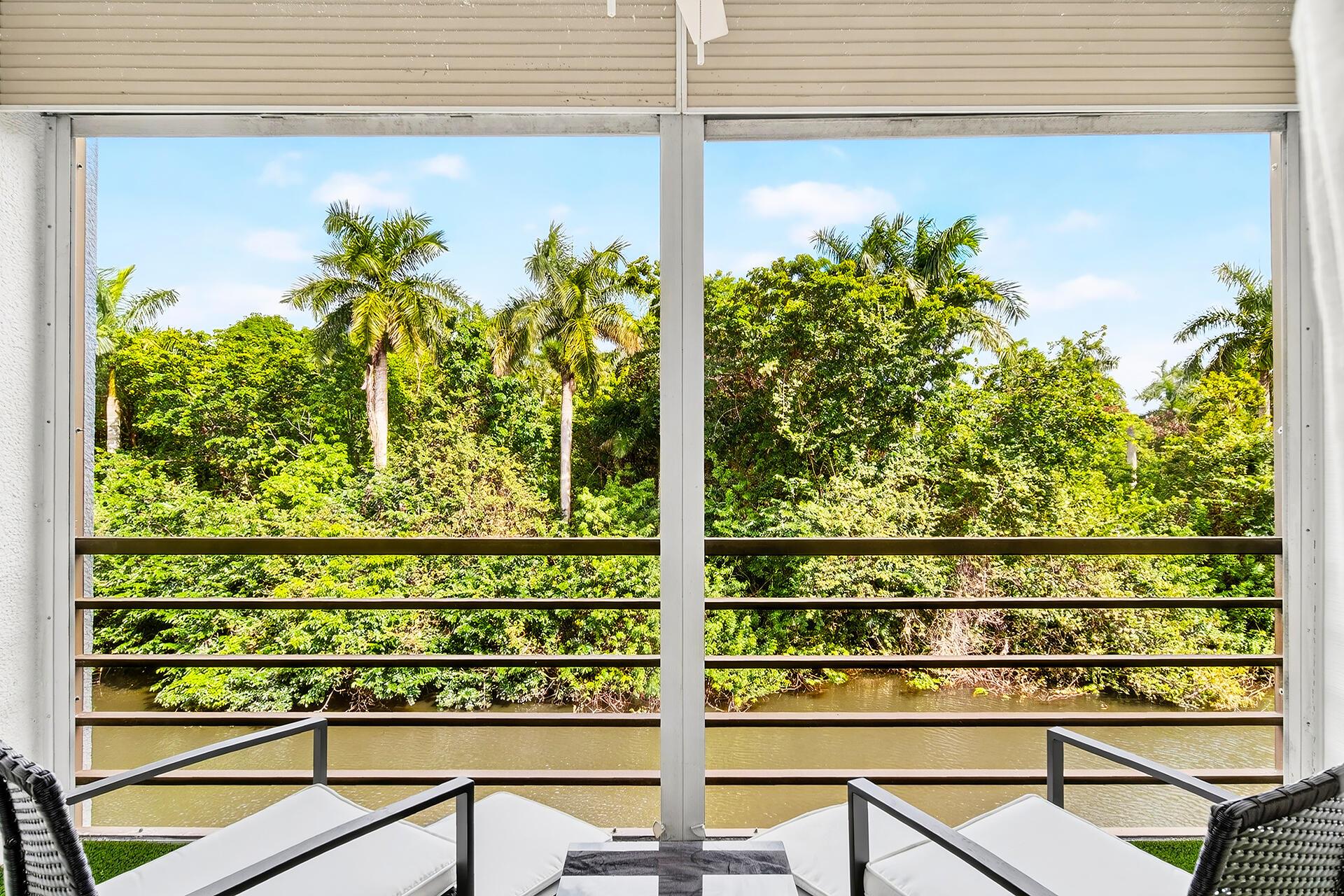 ROYAL PARK CONDO - Residential