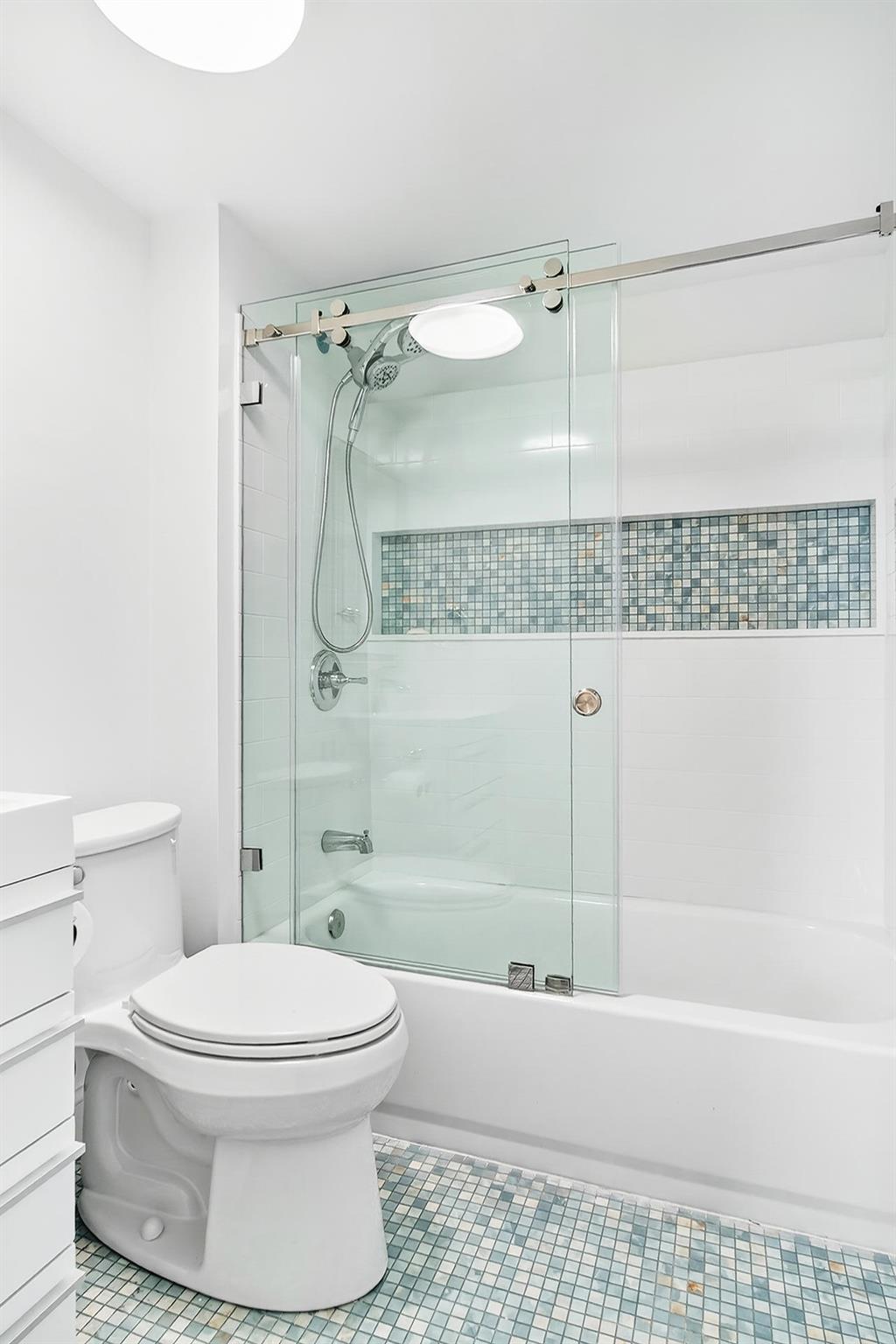 ROYAL PARK CONDO - Residential