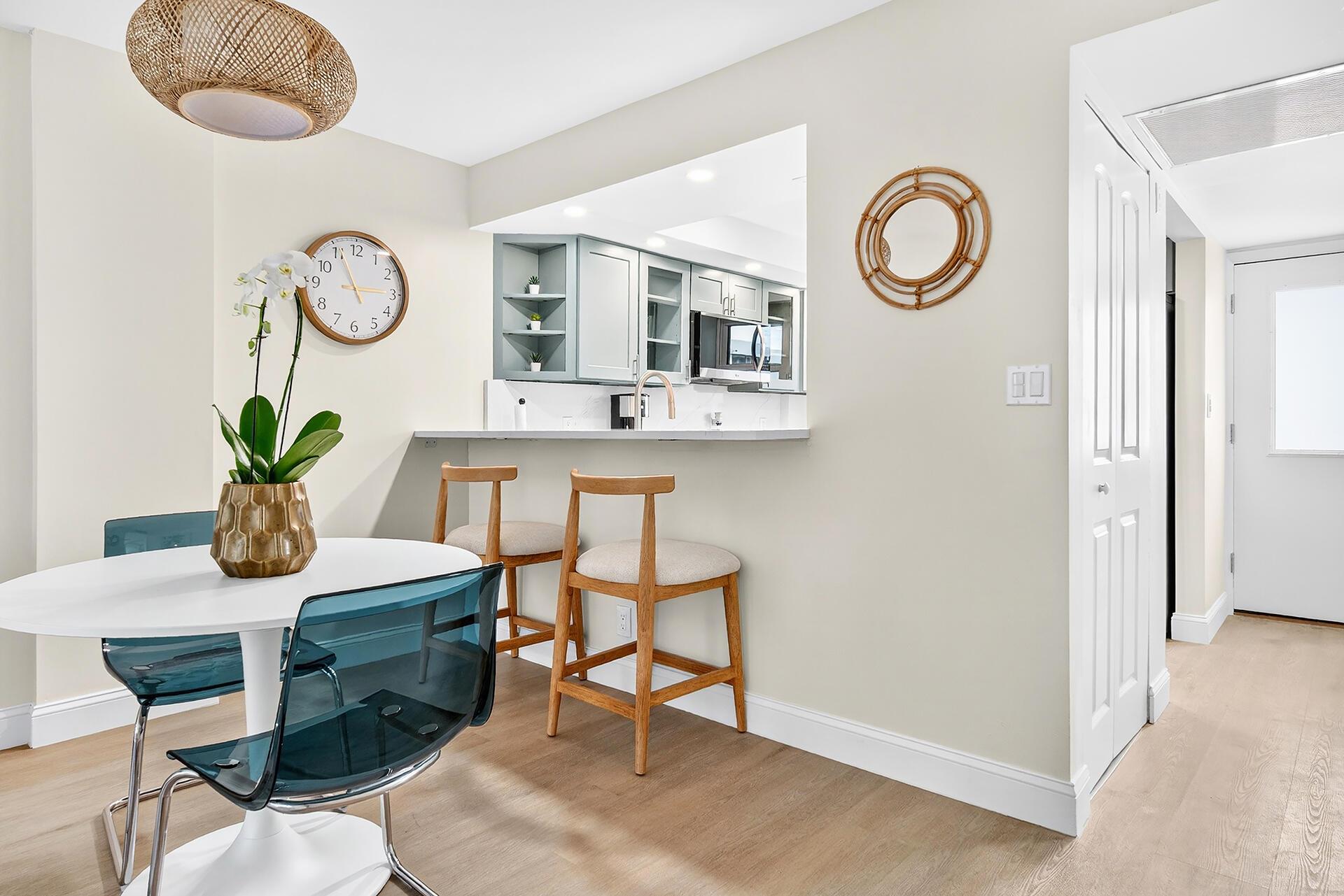 ROYAL PARK CONDO - Residential