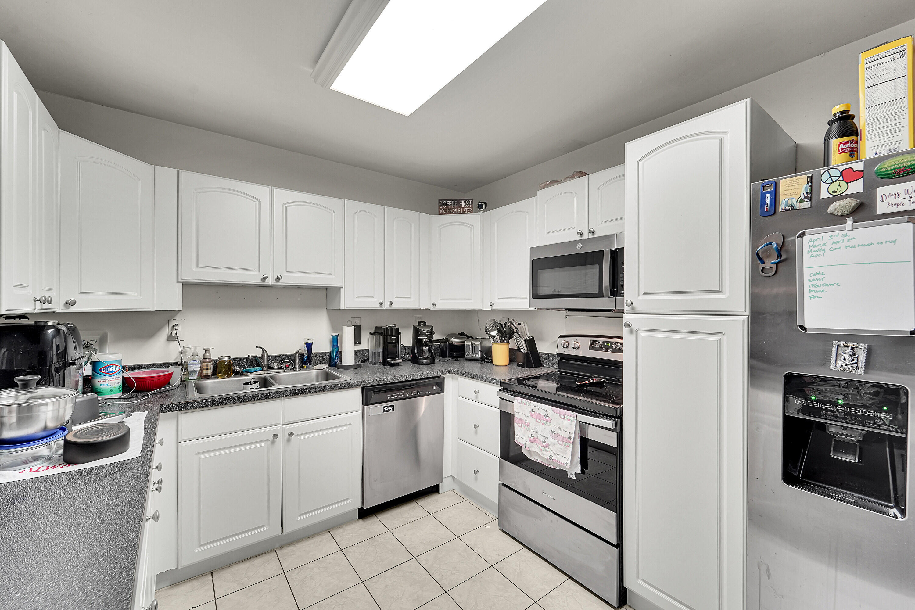 POMPANO GOLF ESTATES 1ST - Residential