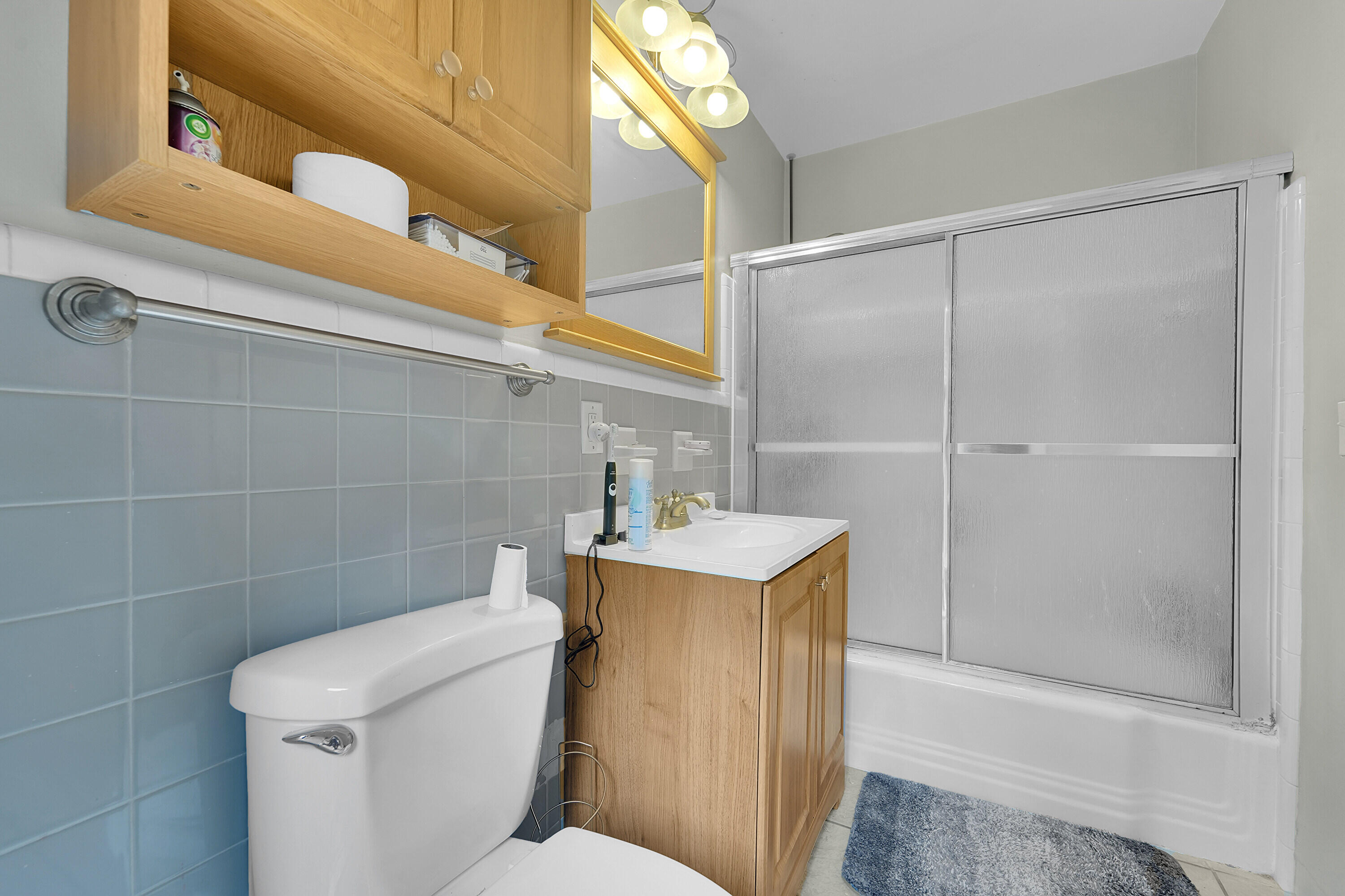 POMPANO GOLF ESTATES 1ST - Residential